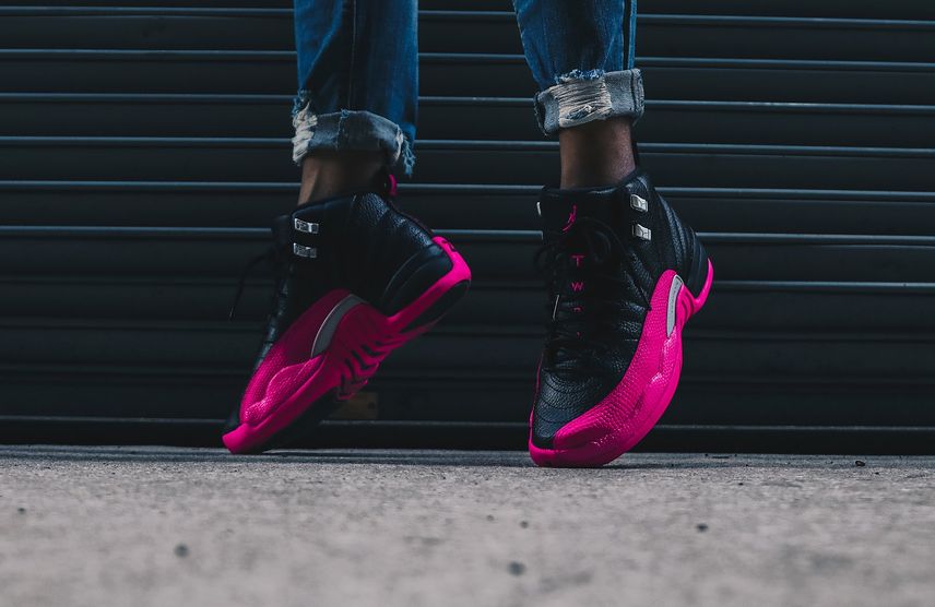 Air jordan top retro 12 pink