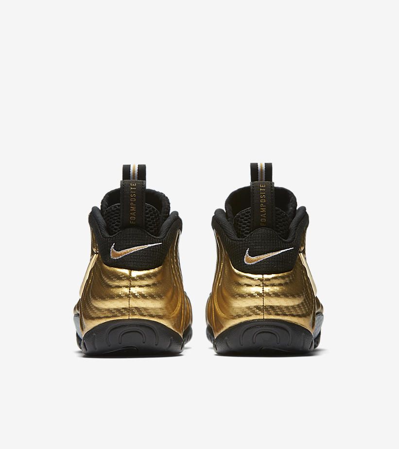 ナイキ エアフォームポジットプロ メタリック ゴールド 6枚目