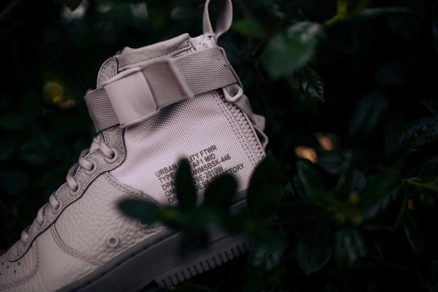 【リーク】NIKE WMNS SF-AF1 MID SILT RED 9枚目