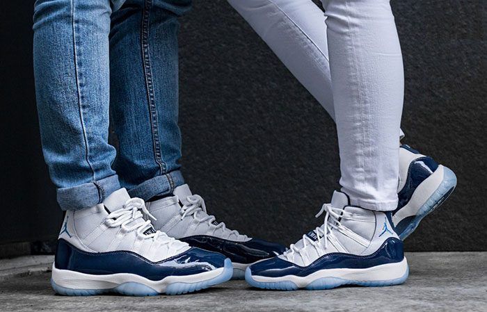 ナイキ エアジョーダン11 レトロ ミッドナイト ネイビー 2枚目