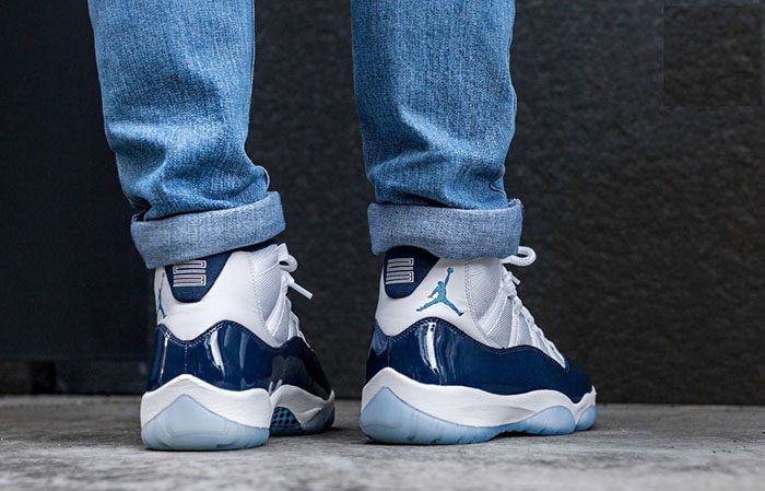 ナイキ エアジョーダン11 レトロ ミッドナイト ネイビー 3枚目