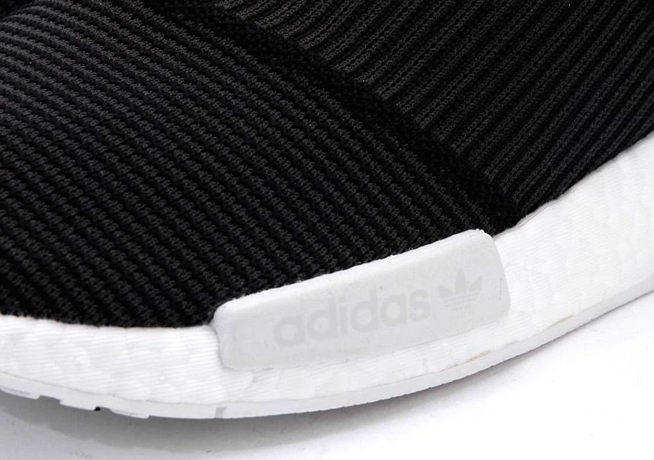 アディダス NMD CS1 ゴアテックス ブラック＆ホワイト 6枚目