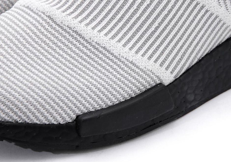 アディダス NMD CS1 ゴアテックス ブラック＆ホワイト 11枚目