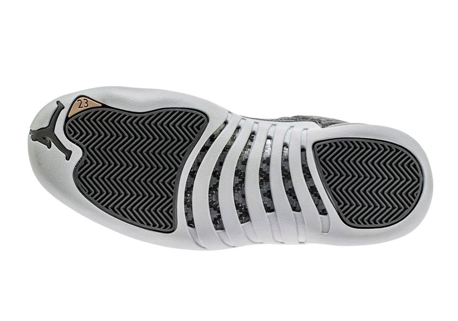 ナイキ エアジョーダン12 レトロ ダーク グレー 6枚目