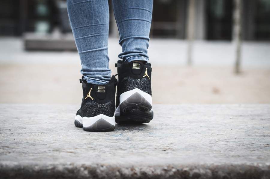 ナイキ エアジョーダン11 レトロ GG プレミアム エアレス 2枚目