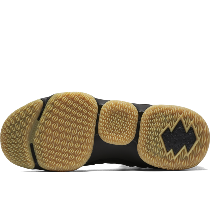 ナイキ レブロン15 ブラック/ガム 6枚目