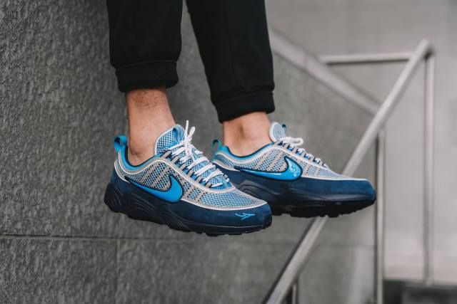 スタッシュ × ナイキ エアズーム スピリドン 2枚目