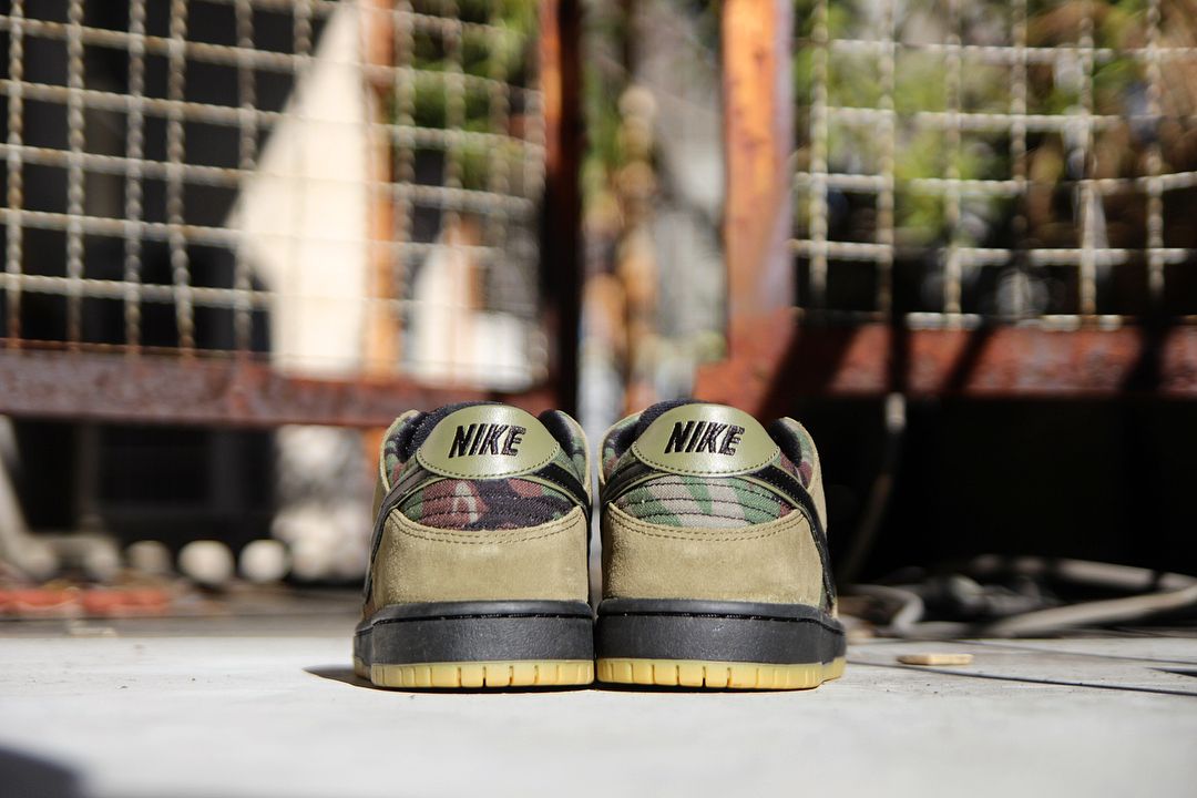 ナイキSB ズーム ダンク ロー プロ カモフラージュ 2枚目