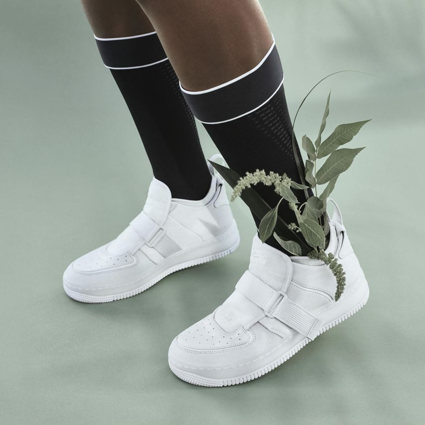 【スニダンで購入可】NIKE AIR FORCE 1 / AIR JORDAN 1 THE 1 REIMAGINED