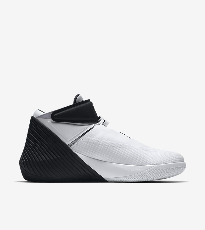 ナイキ エアジョーダン ワイ ノット ゼロ.1 2-WAY ブラック/ホワイト 3枚目