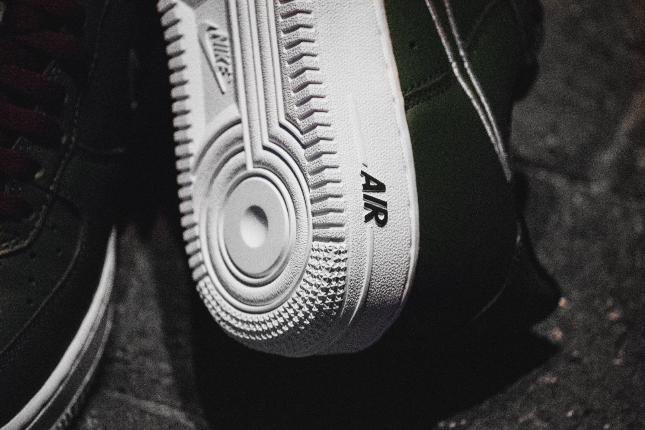 【スニダンで購入可】NIKE AIR FORCE 1 LOW RETRO HONG KONG 8枚目