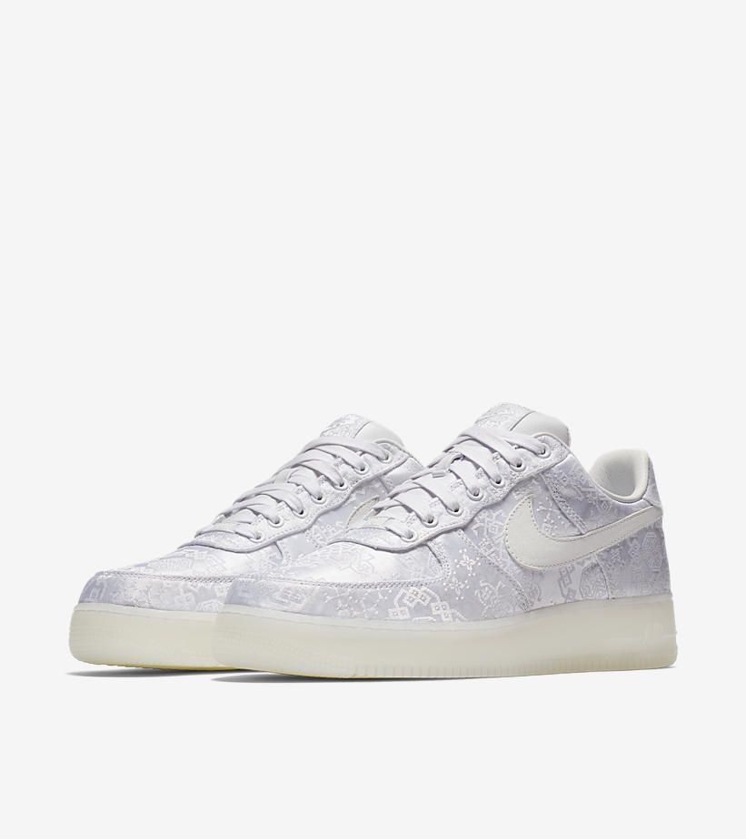 【スニダンで購入可】CLOT x NIKE AIR FORCE 1 PREMIUM SILK 2枚目