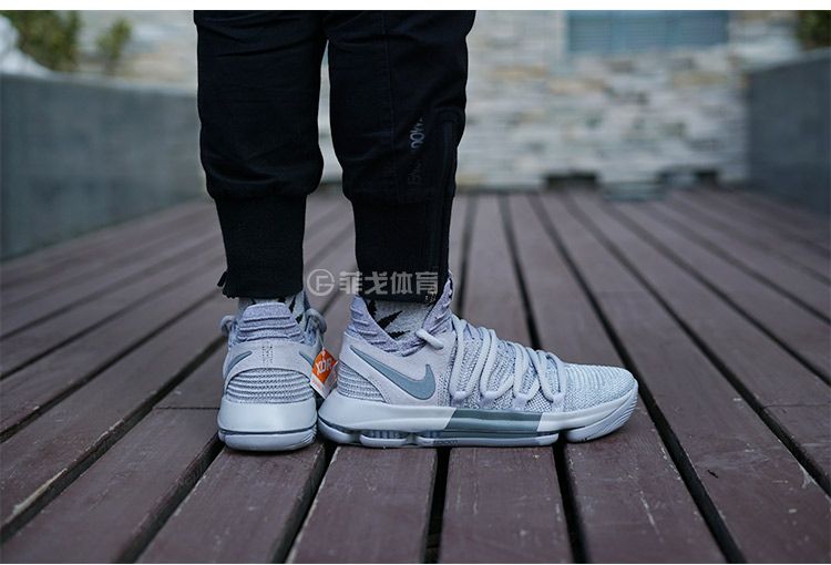 ナイキ KD10 ウルフグレー 3枚目