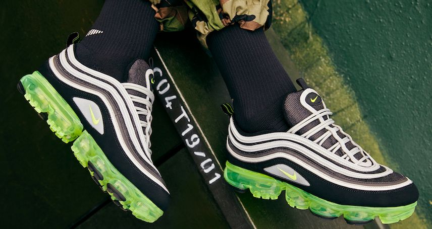 Nike Air Vapormax 97 Black Volt Metallic Silver