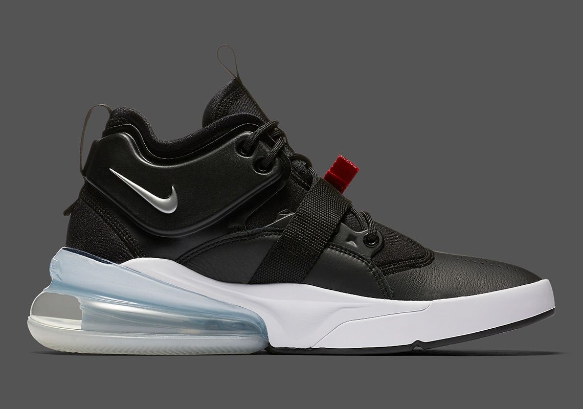 【スニダンで購入可】NIKE AIR FORCE 270 BLACK/WHITE 2枚目