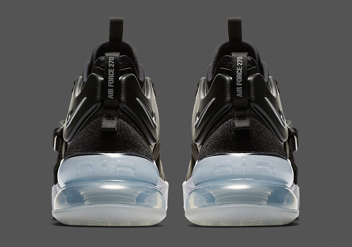 【スニダンで購入可】NIKE AIR FORCE 270 BLACK/WHITE 4枚目