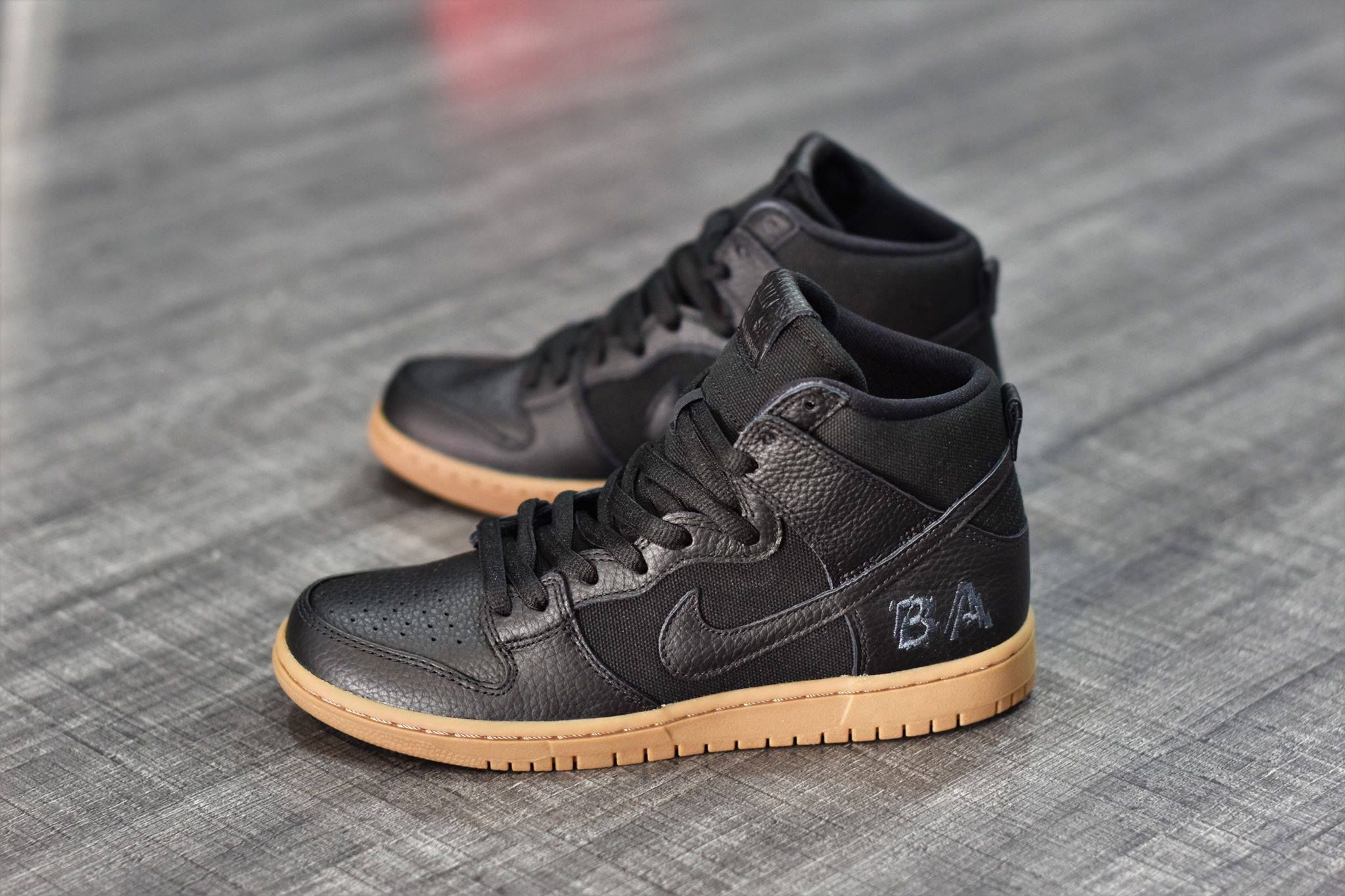 ナイキSB ズーム ダンク ハイ プロ アンタイヒーロー 2枚目