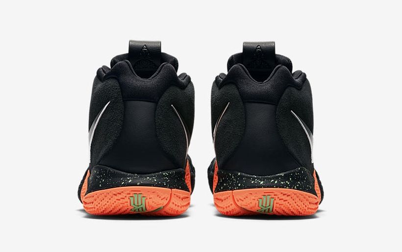 ナイキ カイリー4 ブラック/メタリック シルバー 4枚目