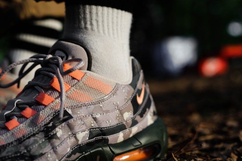 ナイキ エアマックス95 エッセンシャル atmos限定 4枚目