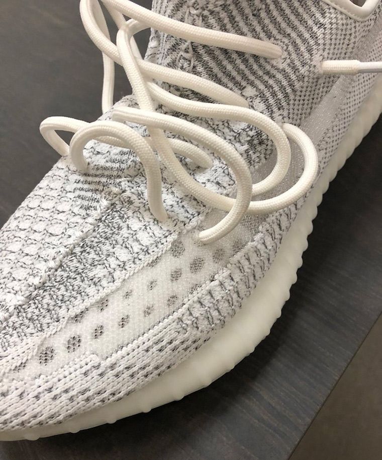 未発売のYEEZYモデルをカニエ・ウエストが突如ツイート 2枚目