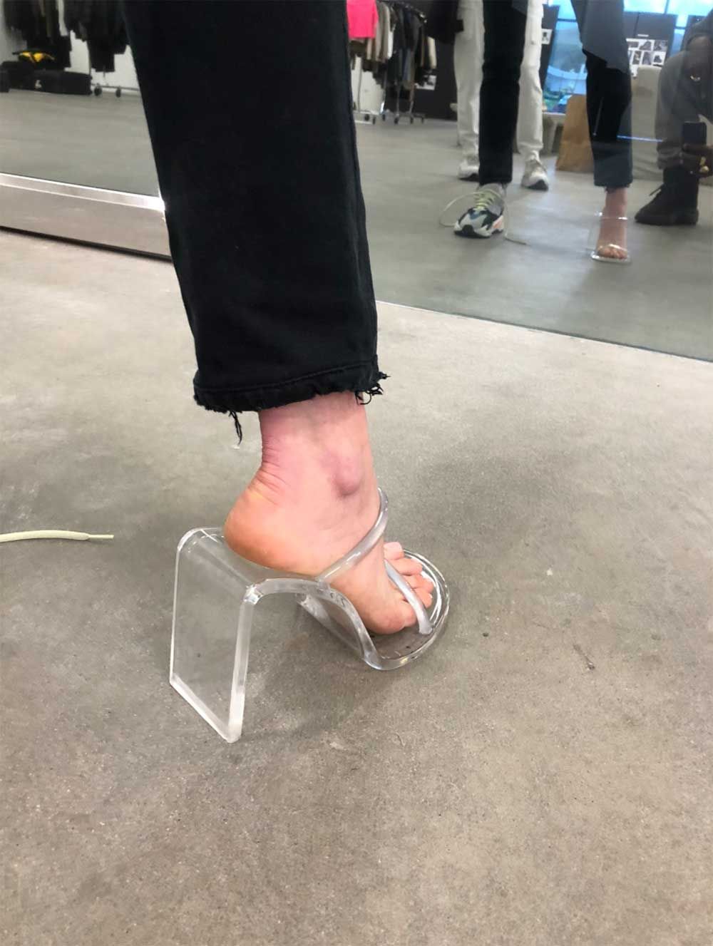 未発売のYEEZYモデルをカニエ・ウエストが突如ツイート 6枚目