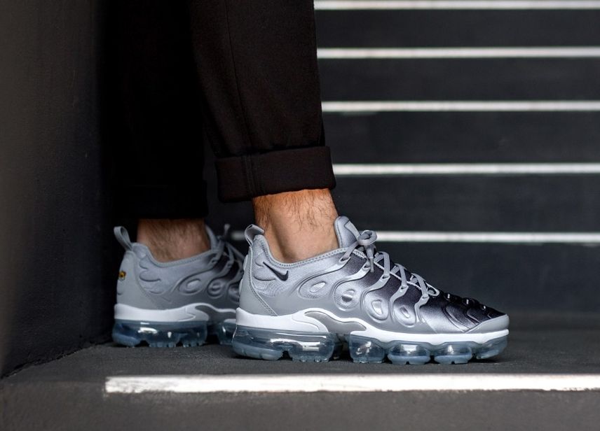 Tn vapormax grey hotsell