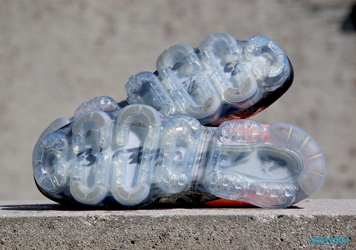 【販売リンクあり】ACRONYM × NIKE VAPORMAX MOC2 "THIRSTY BANDIT" 抽選/定価/販売店舗あり 5枚目