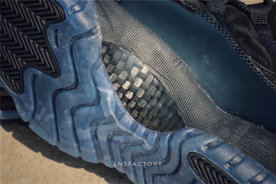 ナイキ エアジョーダン11 レトロ キャップ・アンド・ガウン 12枚目