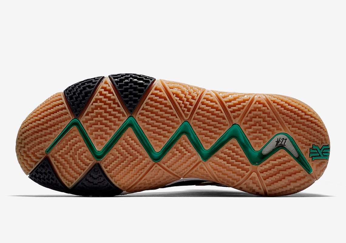 ナイキ カイリー4 ピッチブルー/ゴールド 6枚目