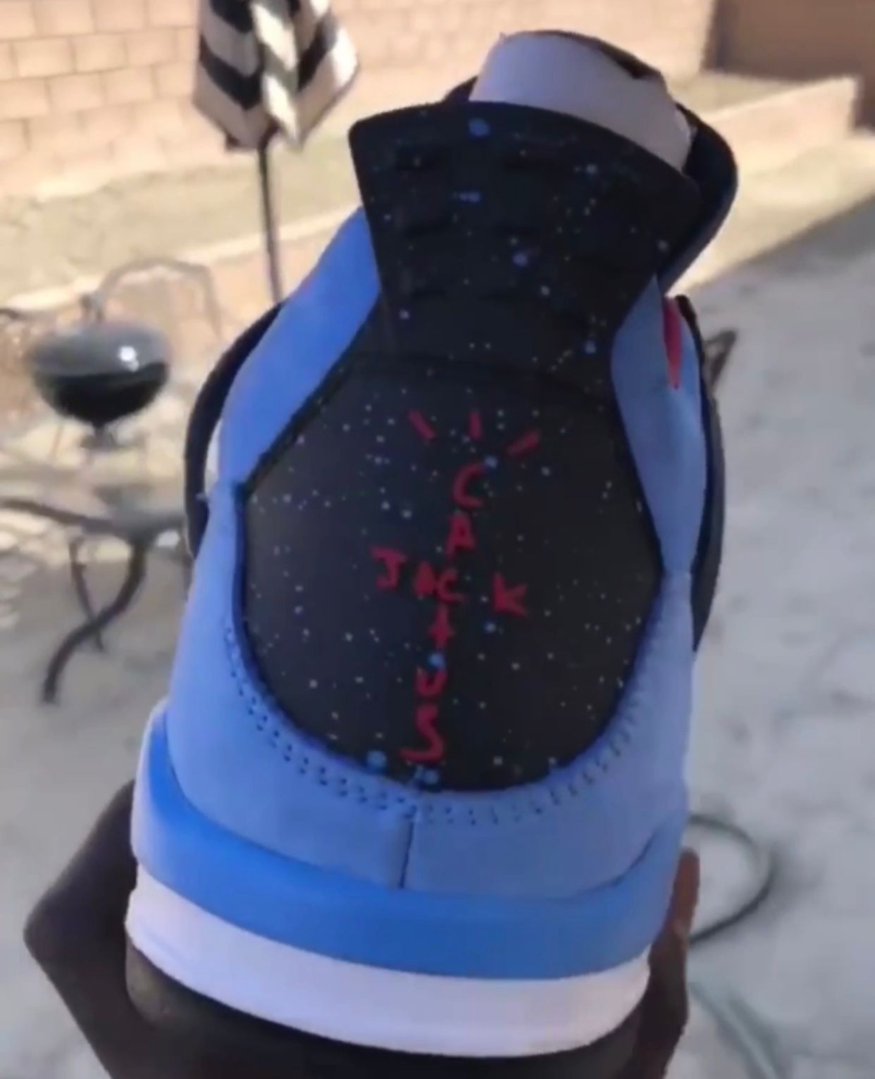 【スニダンで購入可】6/9発売 TRAVIS SCOTT × NIKE AIR JORDAN 4 CACTUS JACK 抽選/定価/販売店舗まとめ 25枚目