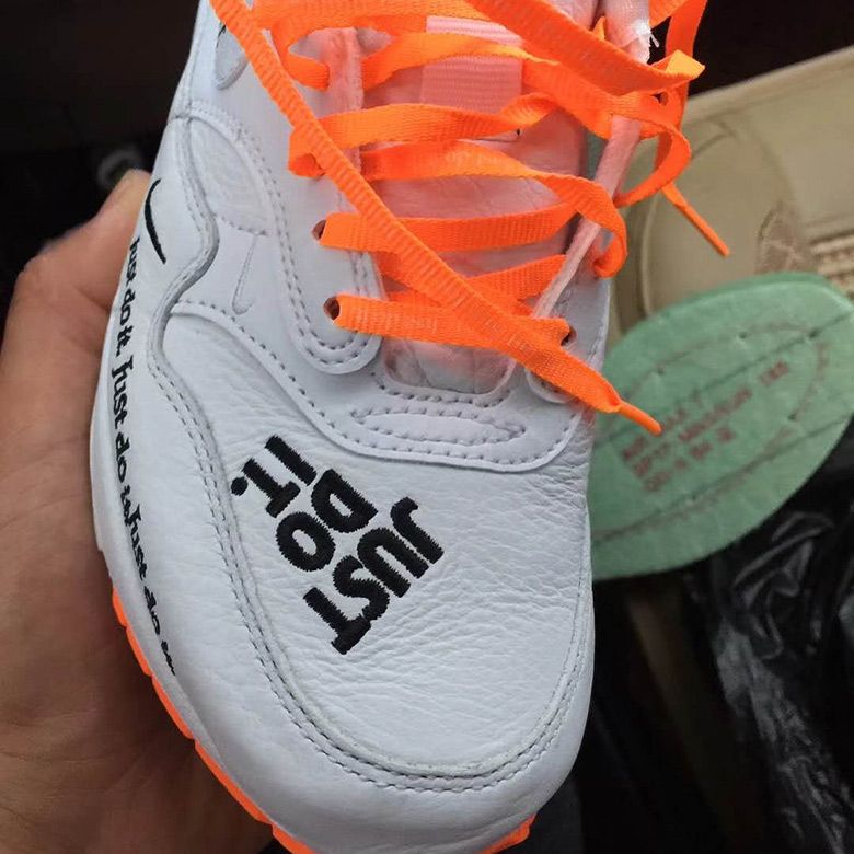 ナイキ エアマックス1 ホワイト JUST DO IT コレクション 19枚目