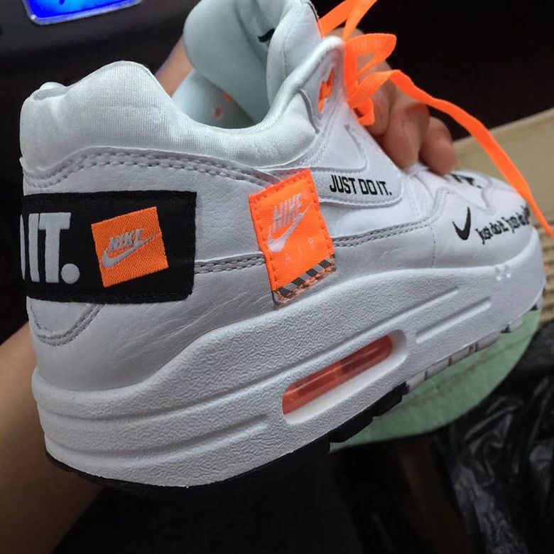 ナイキ エアマックス1 ホワイト JUST DO IT コレクション 20枚目