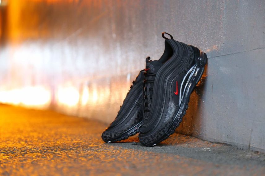 Nike air max 2025 97 black green red