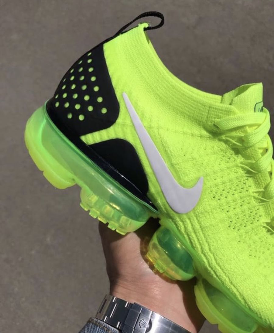 ナイキ エアヴェイパーマックス フライニット2 "ボルト" 12枚目