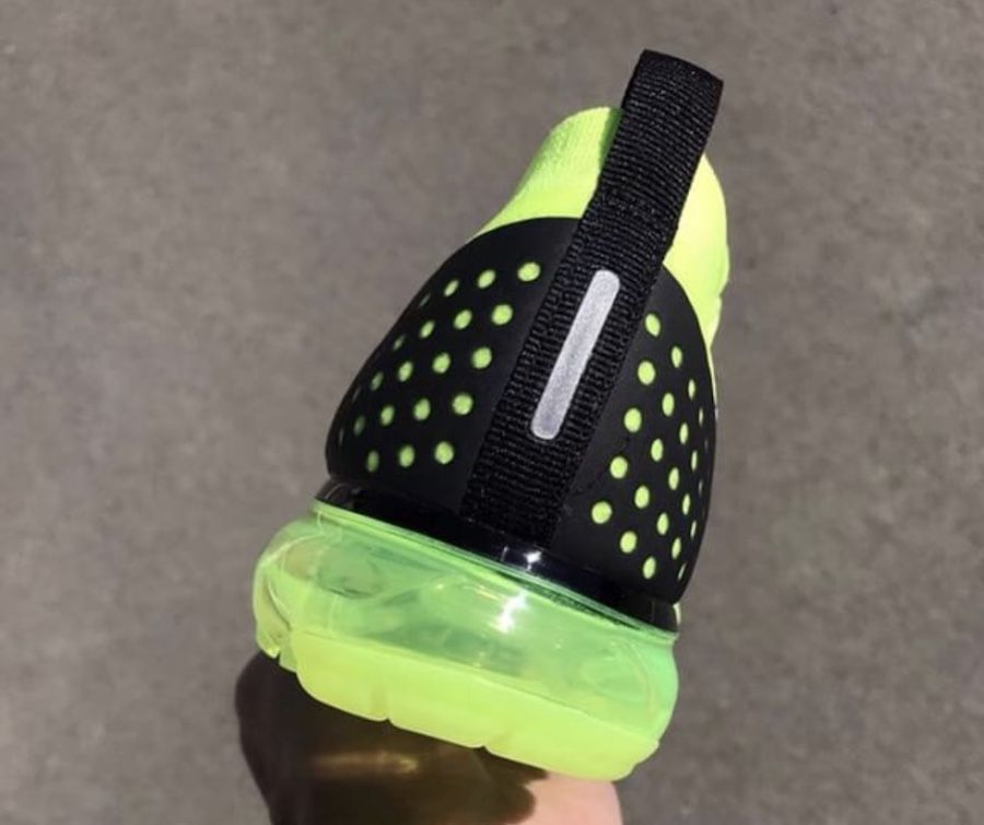 ナイキ エアヴェイパーマックス フライニット2 "ボルト" 15枚目