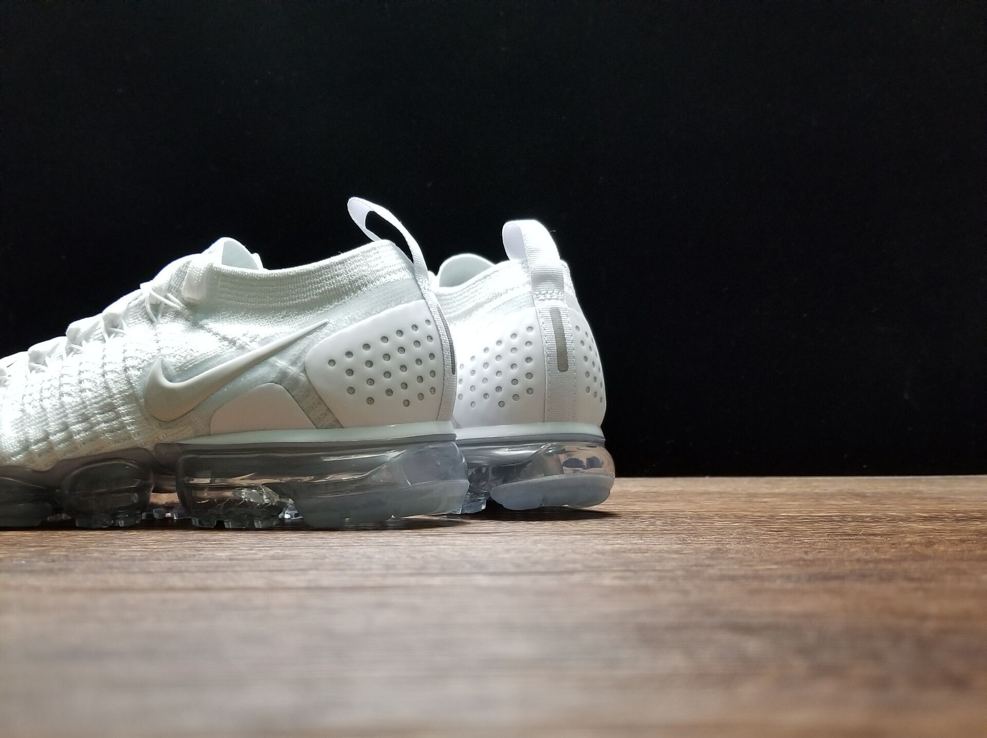 ナイキ エアヴェイパーマックス フライニット 2 ホワイト/フットボール グレー 5枚目