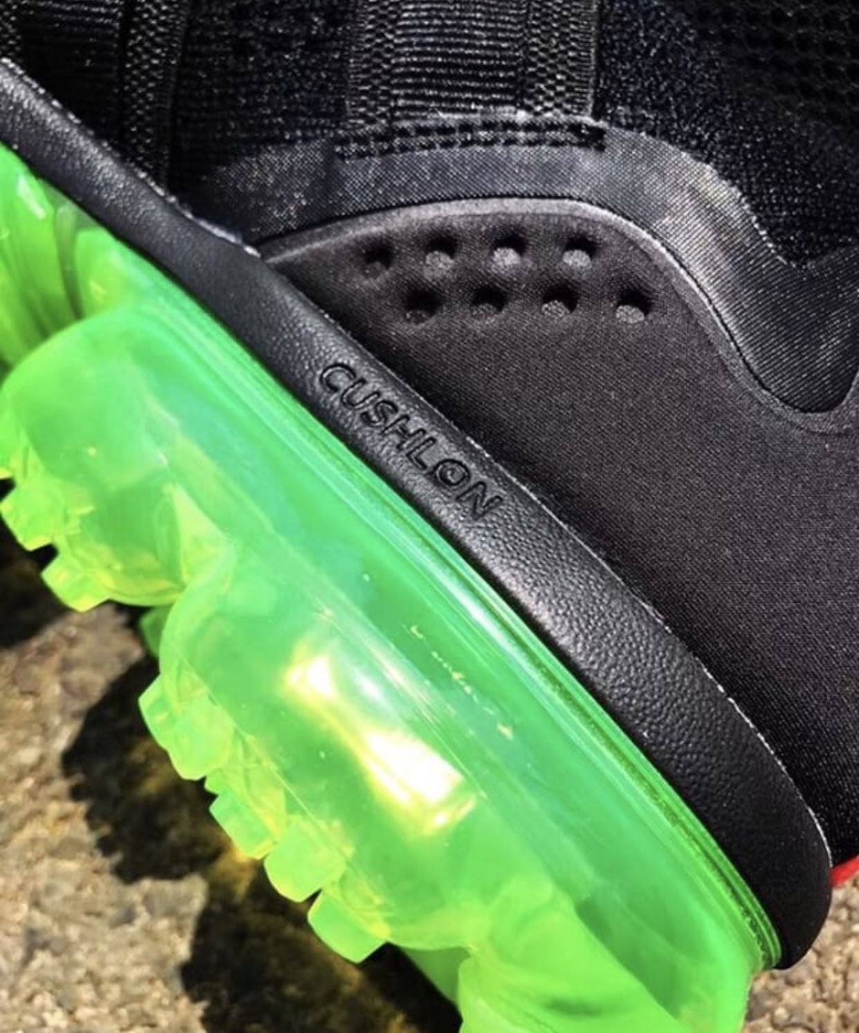 ナイキ エア ヴェイパーマックス ユーティリティ ブラック ネオン 16枚目