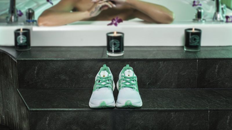 コンセプツ アディダス コンソーシアム “シアツ” エナジー ブースト 5枚目