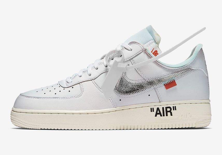 【スニダンで購入可】OFF-WHITE × NIKE AIR FORCE 1 WHITE/METALLIC SILVER