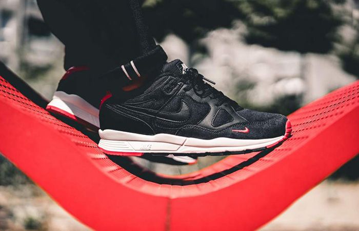 ナイキ エアスパン2 SE “オイルグレー/ユニバーシティレッド” 2枚目