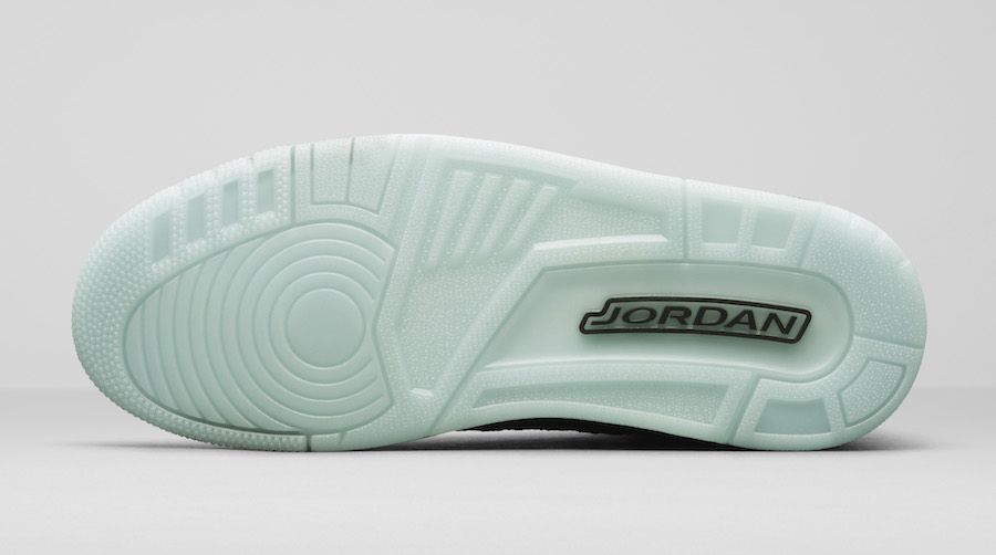 ナイキ エアジョーダン3 フライニット ブラック 9枚目