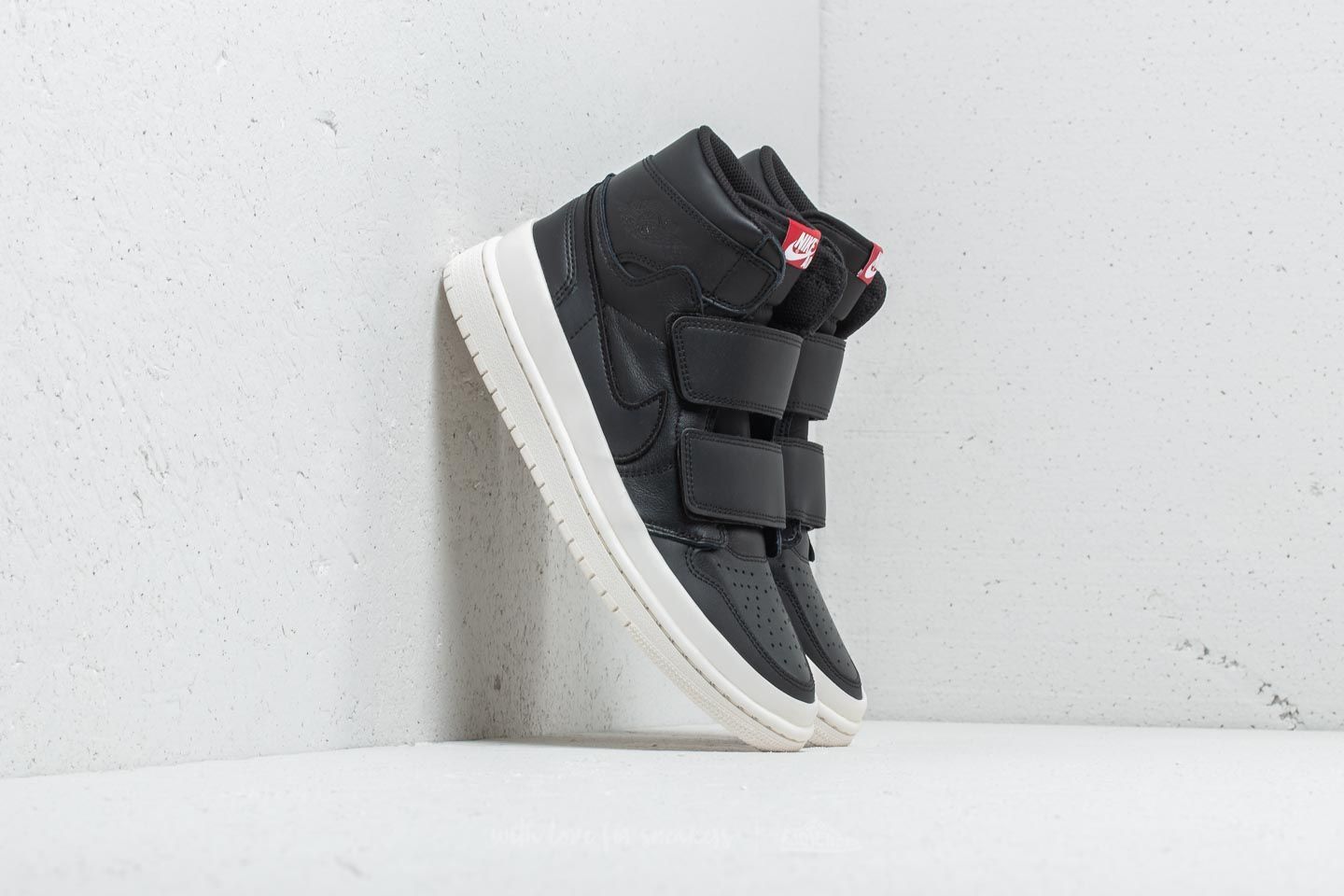 エア ジョーダン1 レトロ ハイ ダブル ストラップ ブラック/セイル  4枚目