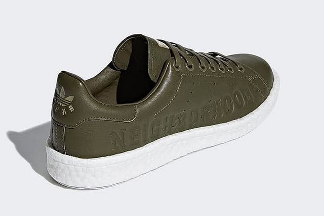 ネイバーフッド×アディダス スタンスミス ブースト 3枚目