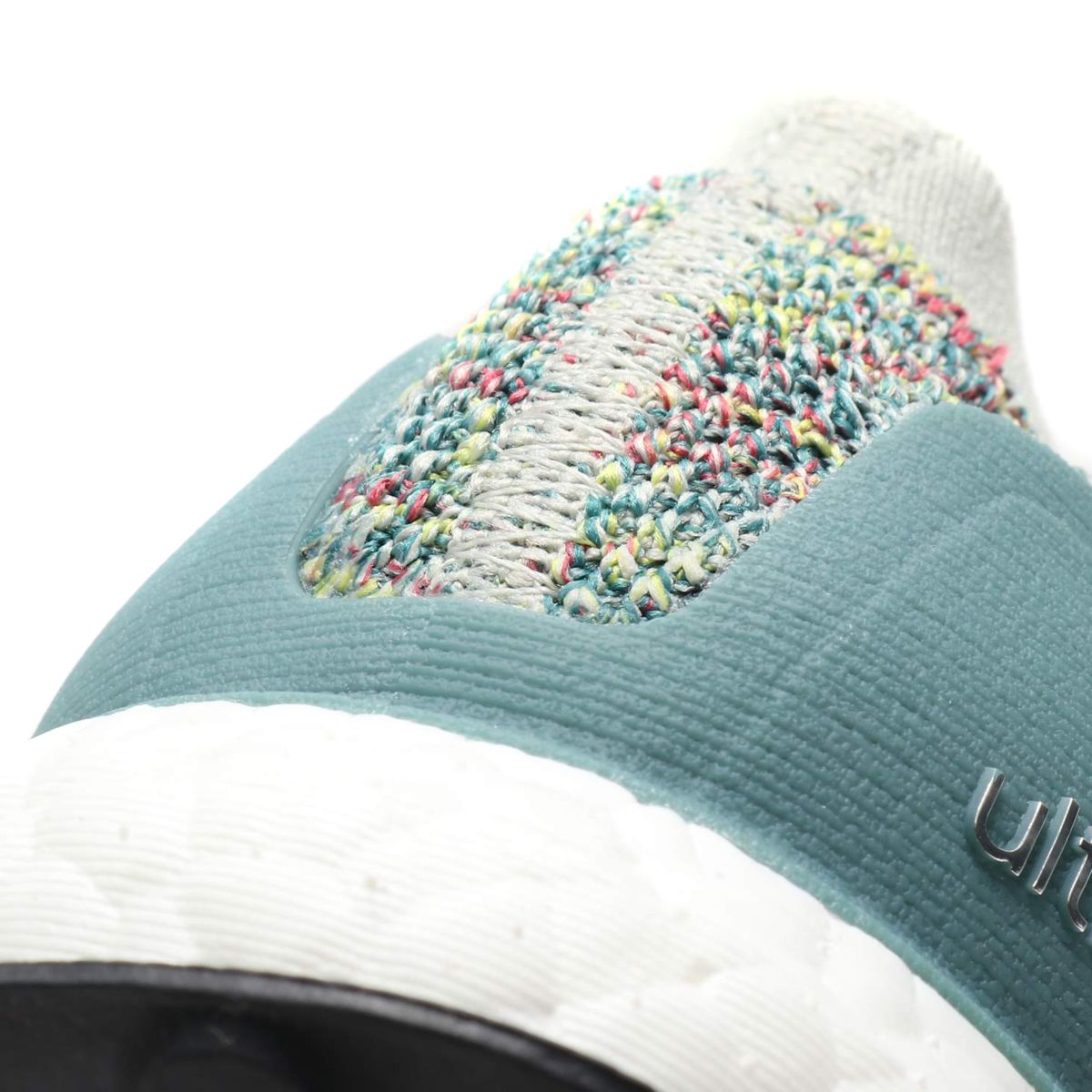 アディダス ウルトラブースト レースレス “アッシュシルバー” 6枚目