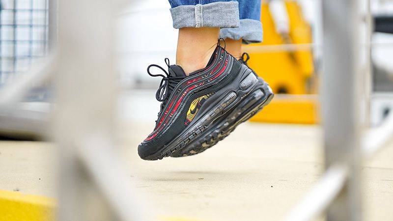 ナイキ エアマックス97 タータン 4枚目
