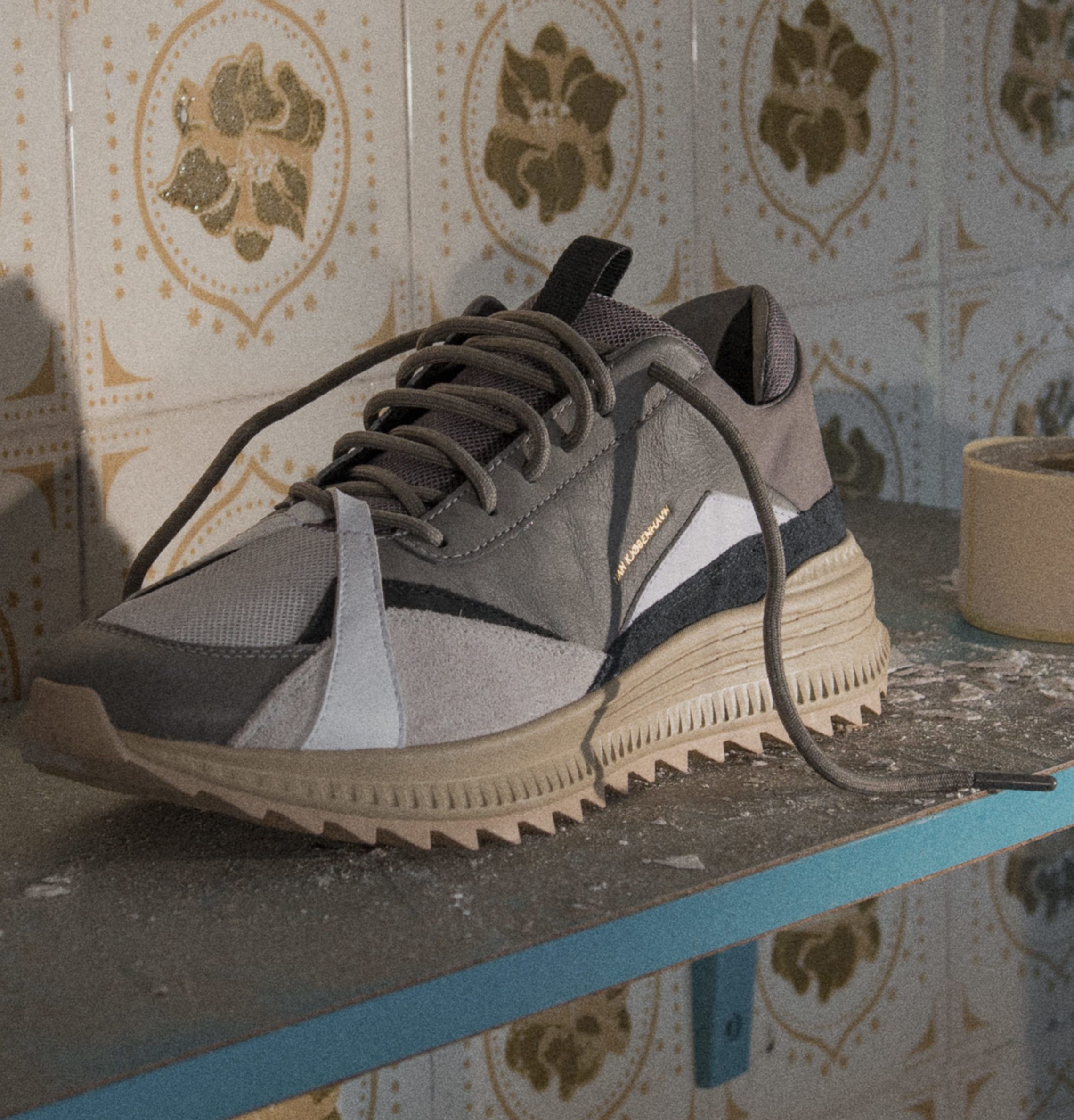 ハン コペンハーゲン × プーマ バスケット & ブレーカー ミッド & トレイルフォックス ディスク 2枚目