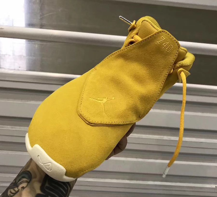 ナイキ エアジョーダン18 イエロー 12枚目