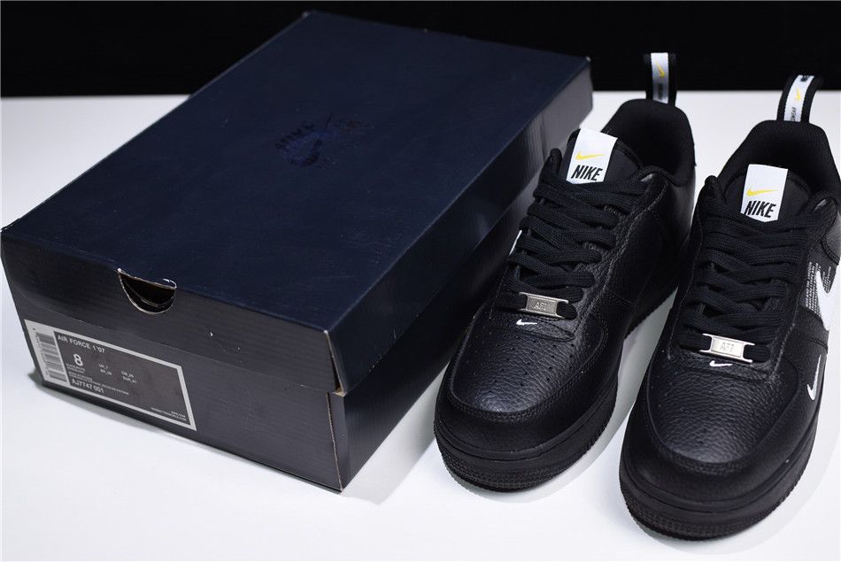 【スニダンで購入可】NIKE AIR FORCE 1 07 LV8 UTILITY 2COLORS 14枚目