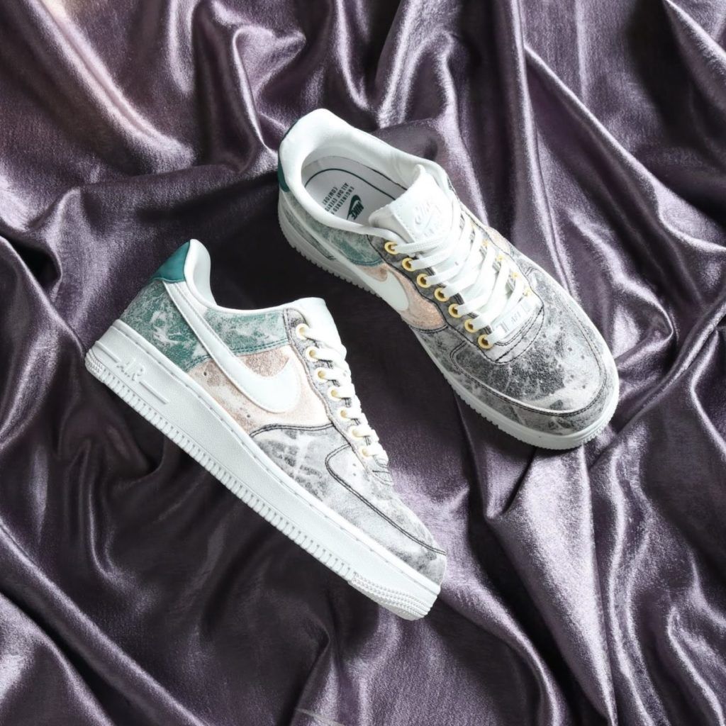 【リーク】NIKE CRACKED METALLIC PACK 3MODELS 4枚目