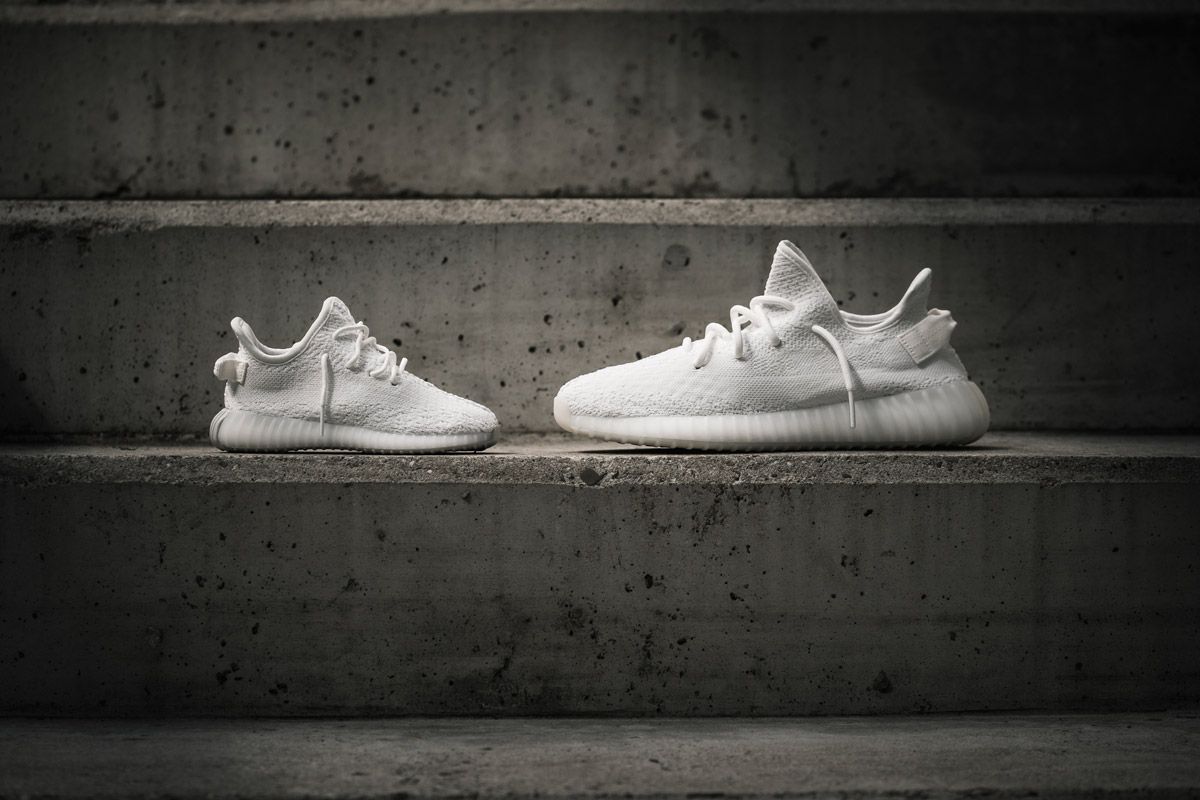 アディダス オリジナルス イージーブースト 350 V2 トリプルホワイト 15枚目